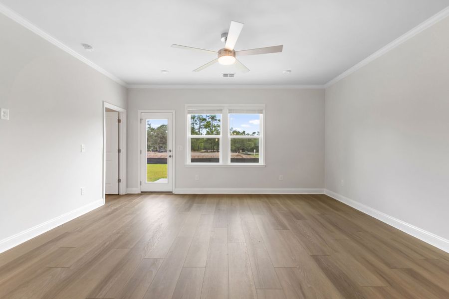 Spacious, unfurnished interior of a new home in Solserra, Shallotte (Image 23).