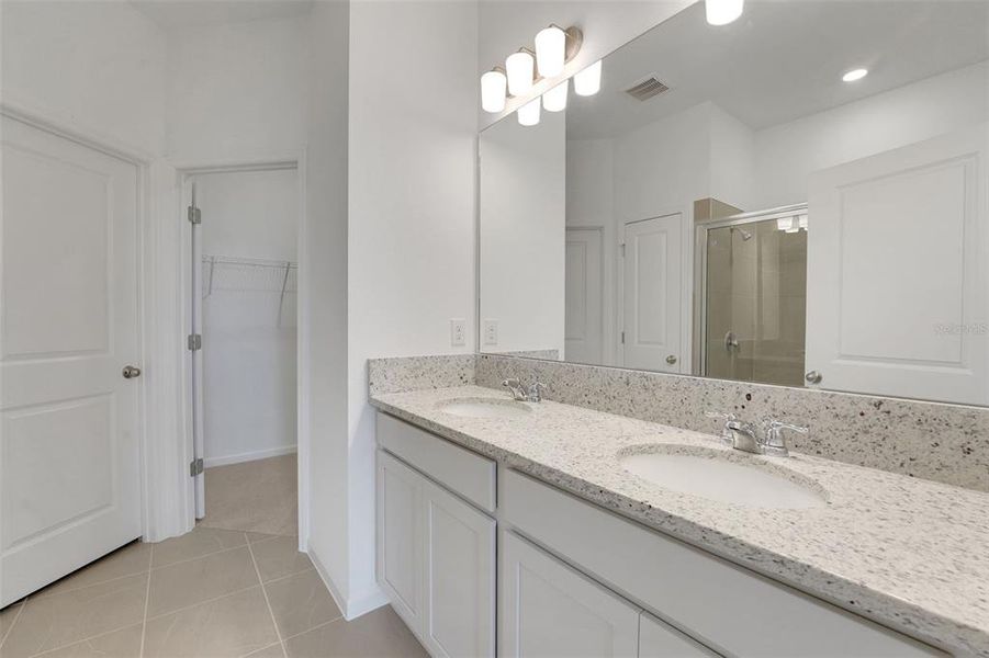 Furnished interior view inside a new home in Cypress Park Estates, Haines City (Image 10).