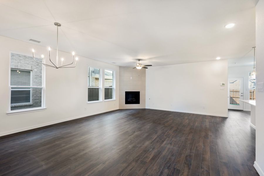 Representative unfurnished interior of a home built from the Hawthorne by UnionMain Homes in Edgewater, Fate (Image 29).
