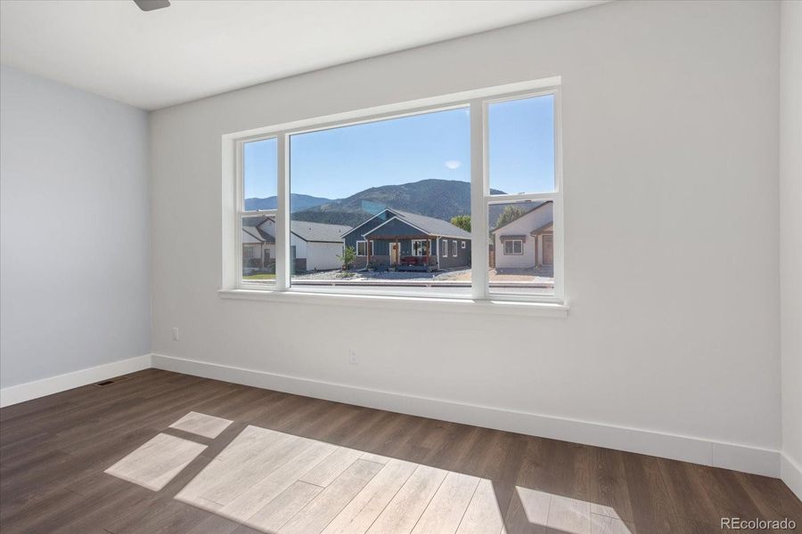 Lots of natural light throughout