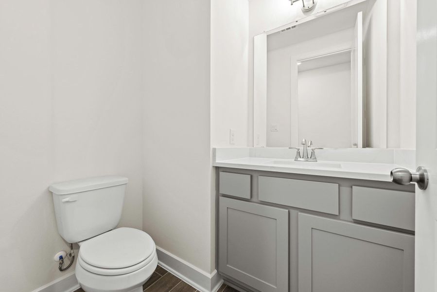 Furnished interior view inside a new home in Candela – 60', Richmond (Image 2).