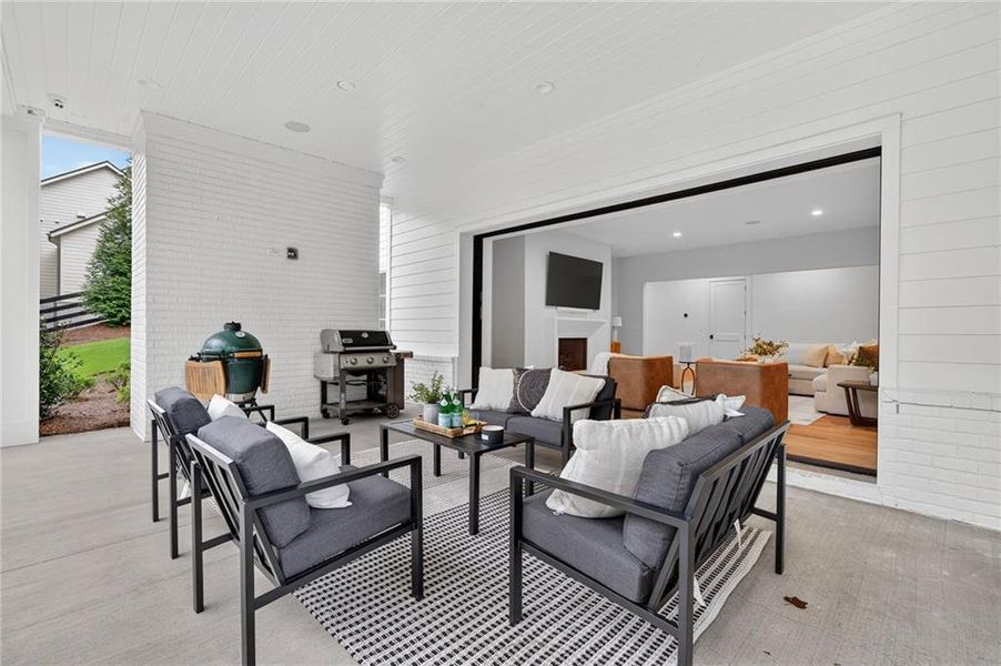 Furnished interior view inside a new home in , Alpharetta (Image 50). Furnished interior view inside a new home in , Alpharetta (Image 50).