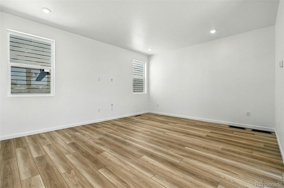 2087 Generations Aly ~ Ready Now 2087 Generations Aly ~ Ready Now