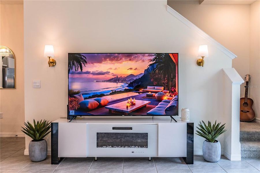 Furnished interior view inside a new home in , Plant City (Image 7).