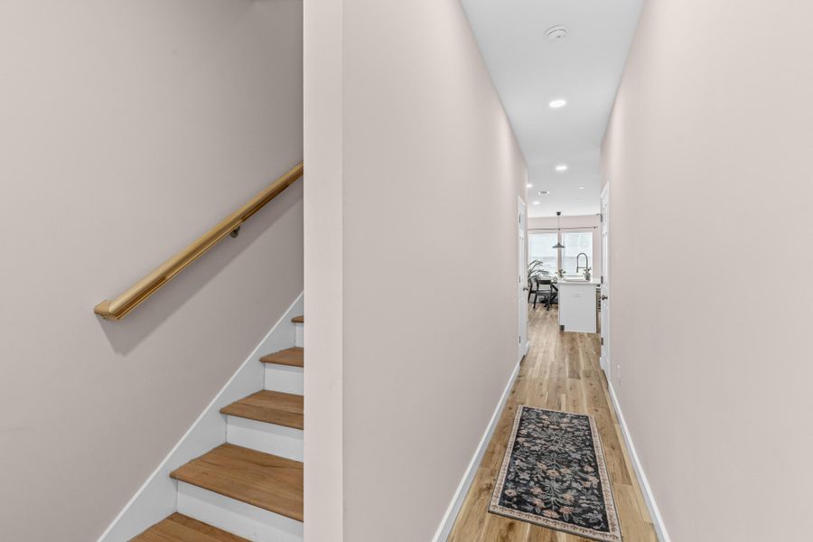 Spacious, unfurnished interior of a new home in , Hanahan (Image 20).