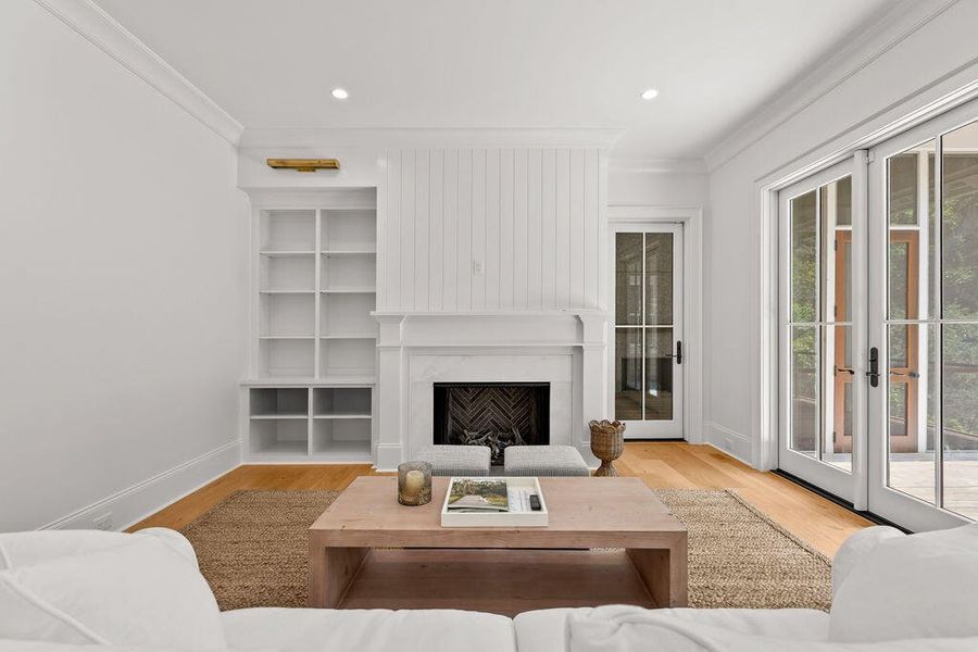 Furnished interior view inside a new home in , Seabrook Island (Image 43).