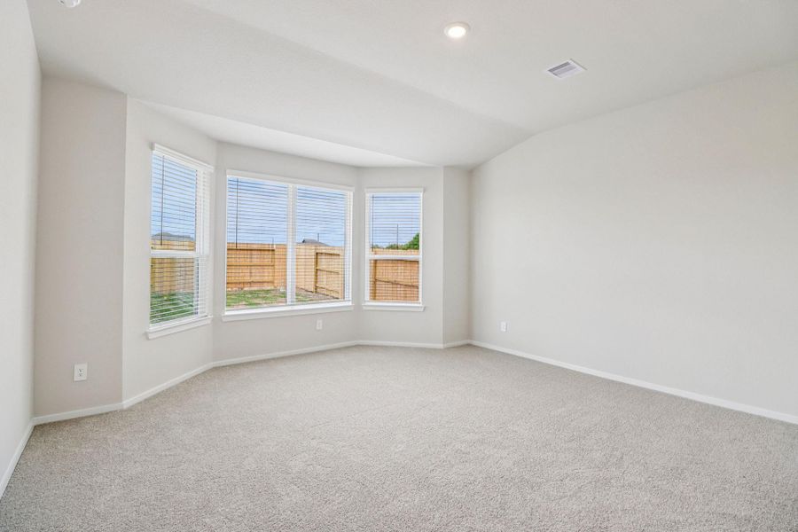Spacious, unfurnished interior of a new home in Pine Lake Cove - Premier Series, Montgomery (Image 32).