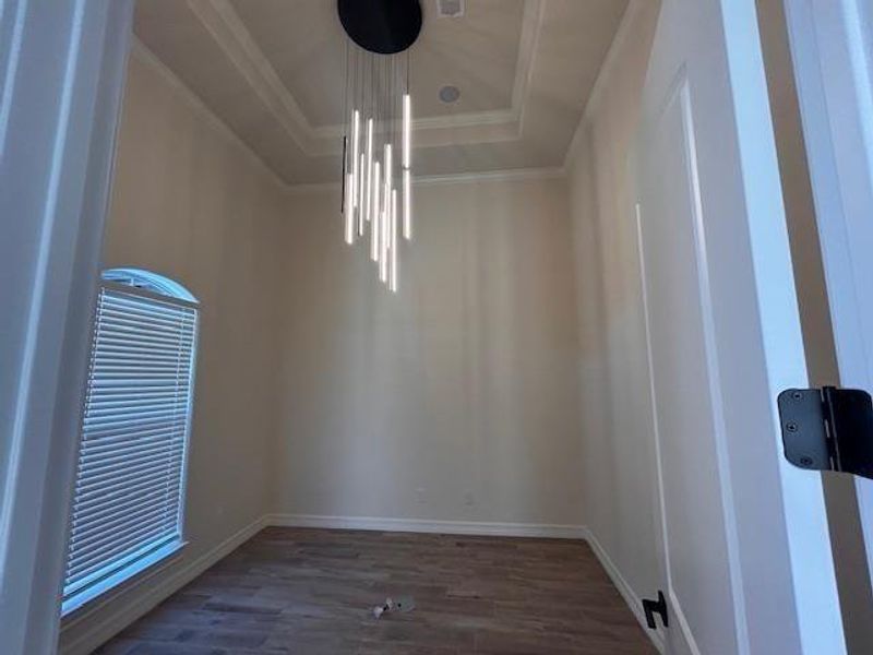 Spacious, unfurnished interior of a new home in , Beaumont (Image 17).