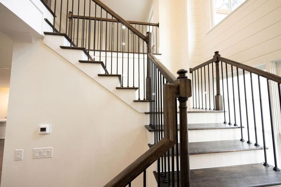 Spacious, unfurnished interior of a new home in , Atlanta (Image 26).