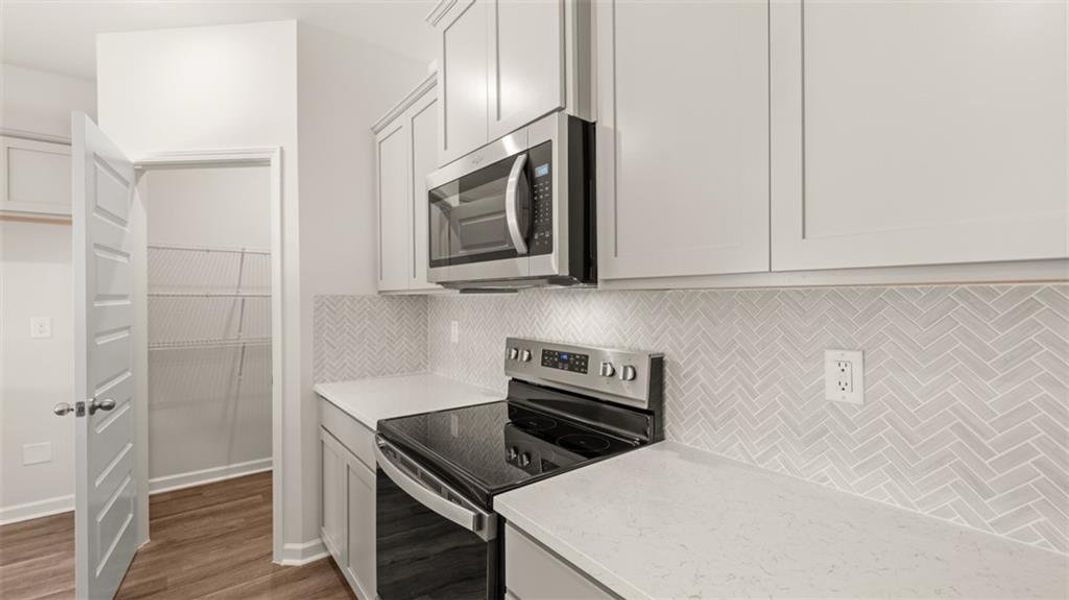 Furnished interior view inside a new home in Jackson Landing, Jefferson (Image 10).