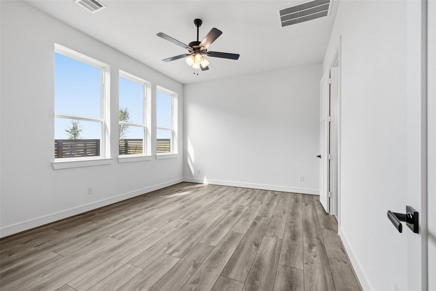 Spacious, unfurnished interior of a new home in Bridgeland Central, Cypress (Image 23).