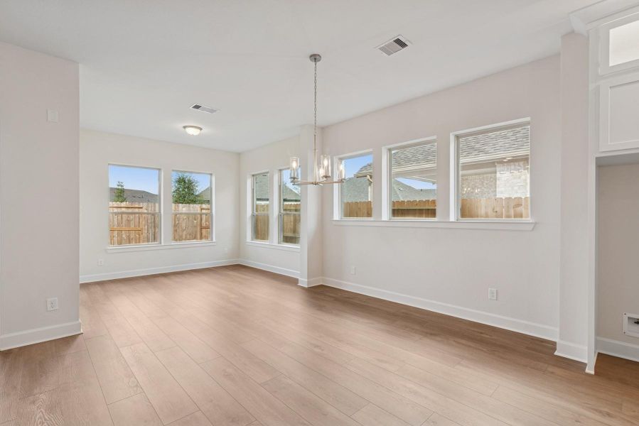 Spacious, unfurnished interior of a new home in The Highlands 55' - Encore Collection, Porter (Image 18). Spacious, unfurnished interior of a new home in The Highlands 55' - Encore Collection, Porter (Image 18).