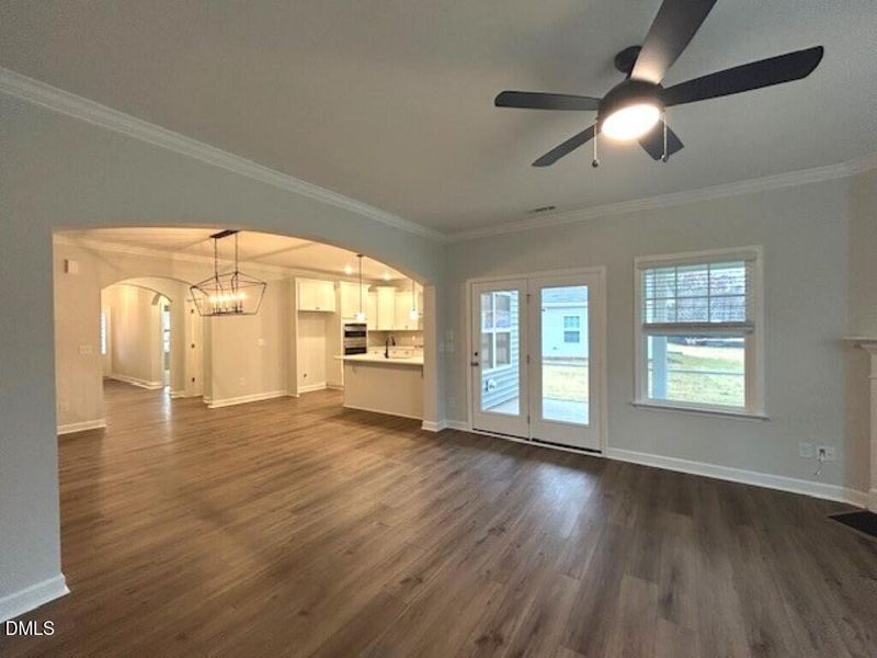 IMG_5027 (Medium) IMG_5027 (Medium)