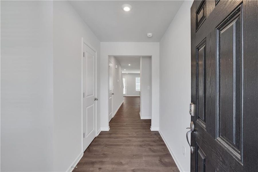 Spacious, unfurnished interior of a new home in Village Green, Adairsville (Image 19).