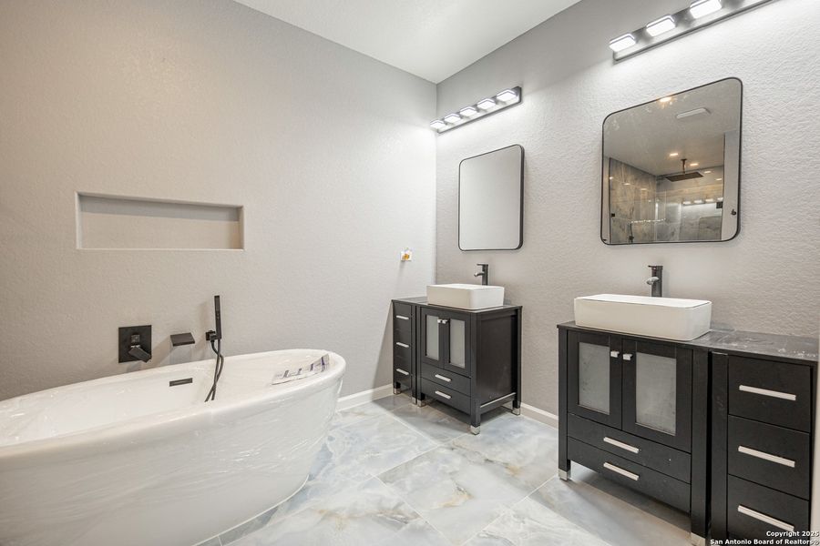 Furnished interior view inside a new home in , San Antonio (Image 10).