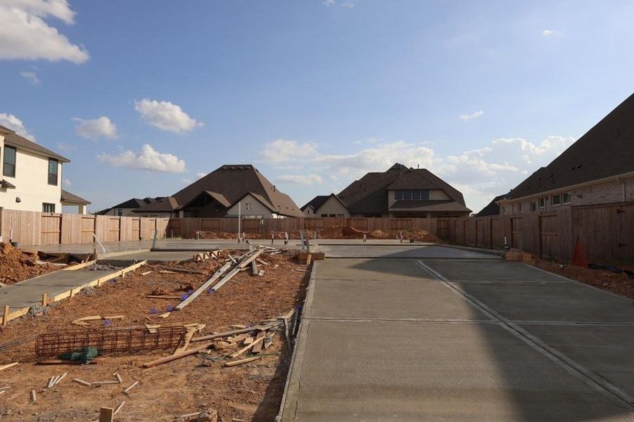 Every foundation at DWH is engineered and it’s inspected three times! We do not do “batch” testing. Rest easy knowing your foundation comes with a 10 year warranty. Every foundation at DWH is engineered and it’s inspected three times! We do not do “batch” testing. Rest easy knowing your foundation comes with a 10 year warranty.