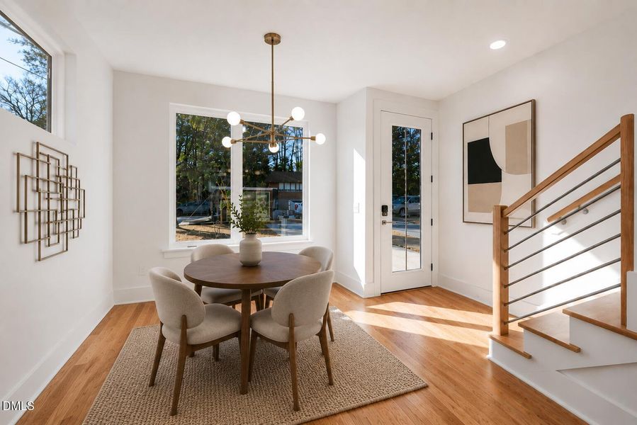 2530-Diningroom-Furn-5-15-26
