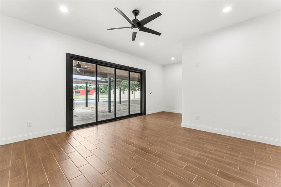 Spacious, unfurnished interior of a new home in , Robinson (Image 18).
