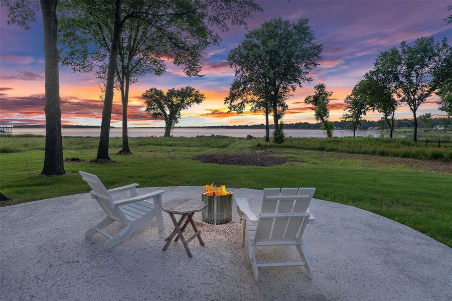 Incredible sunset and open water views Incredible sunset and open water views