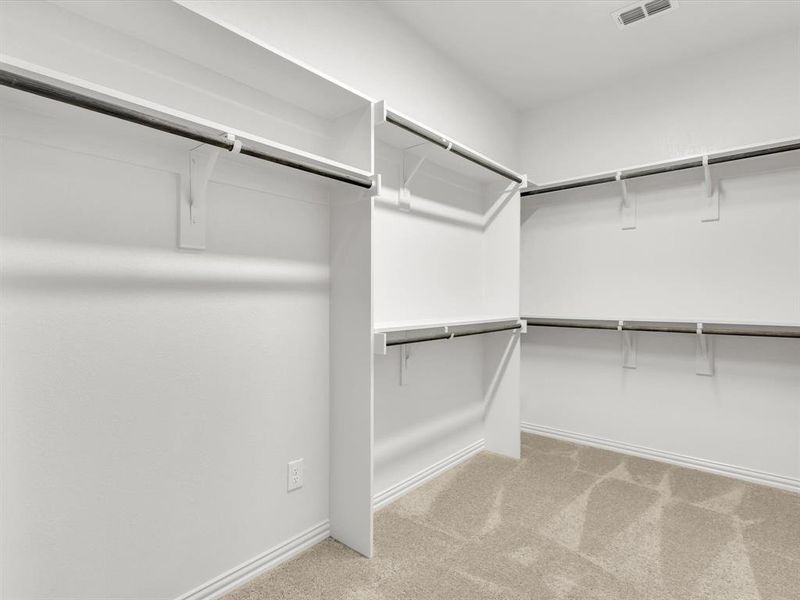 Spacious, unfurnished interior of a new home in , Springtown (Image 17).