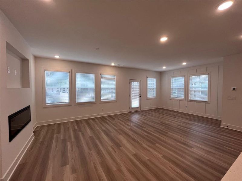 Spacious, unfurnished interior of a new home in Governors Parc, Kennesaw (Image 24). Spacious, unfurnished interior of a new home in Governors Parc, Kennesaw (Image 24).