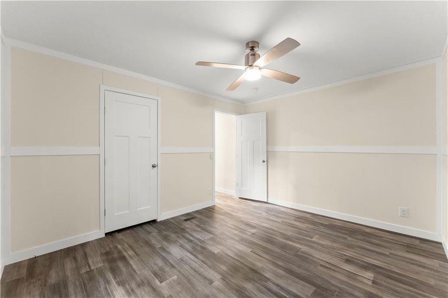 Spacious, unfurnished interior of a new home in , Homer (Image 28).
