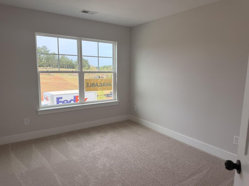 Spacious, unfurnished interior of a new home in Blythe Mill Townhomes, Waxhaw (Image 14).