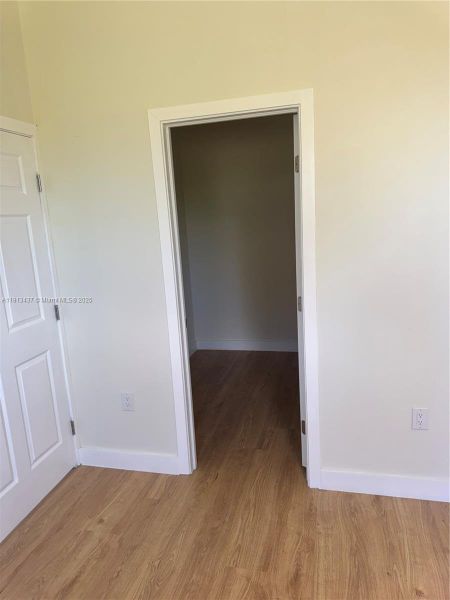 Spacious, unfurnished interior of a new home in , Port Charlotte (Image 21).