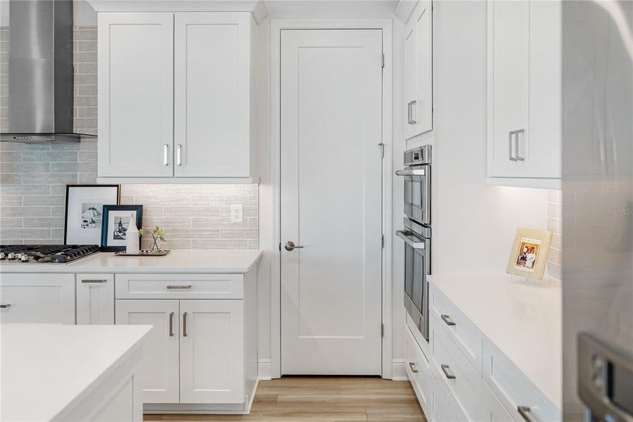 Furnished interior view inside a new home in Sweetwater at Lakewood Ranch, Bradenton (Image 32). Furnished interior view inside a new home in Sweetwater at Lakewood Ranch, Bradenton (Image 32).