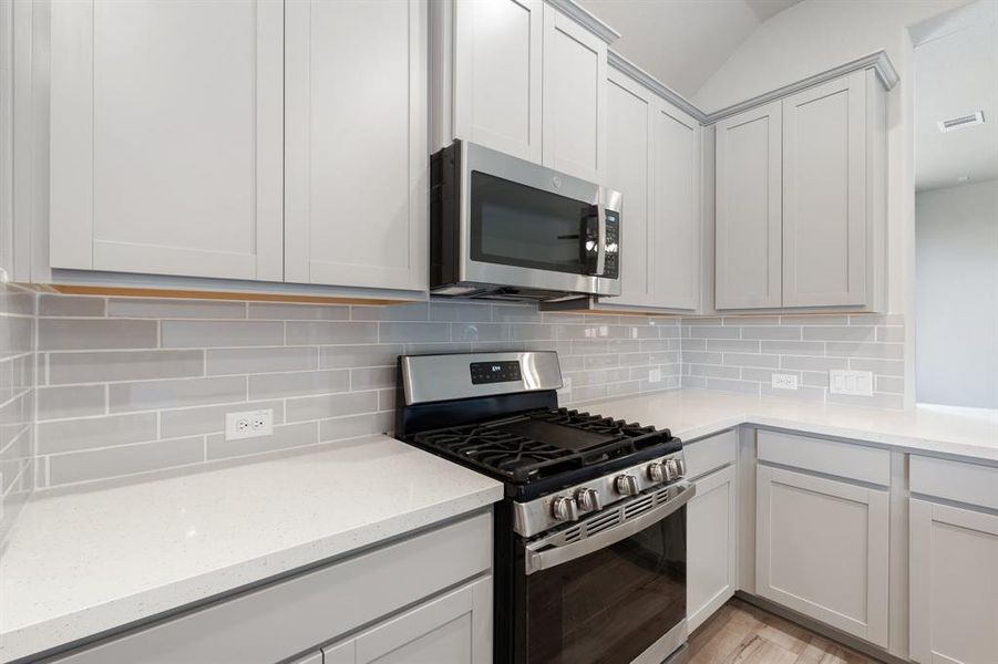 This kitchen is not only a functional space but also has ample storage. Whether you're a seasoned chef or just love to gather and enjoy good food, this kitchen is a dream come true.