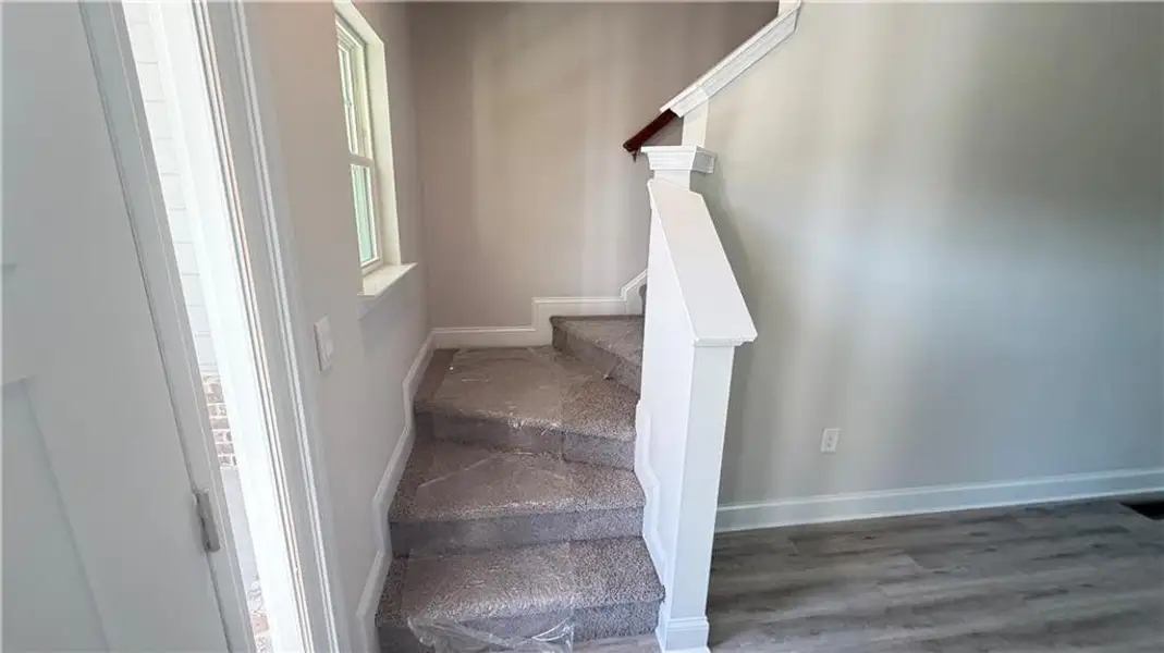 Spacious, unfurnished interior of a new home in Habersham Meadows, Demorest (Image 21).
