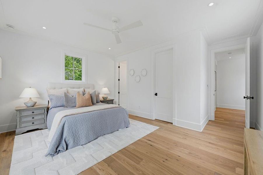 Furnished interior view inside a new home in , Atlanta (Image 52).