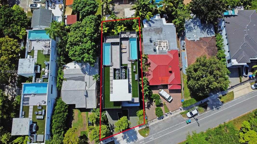 Image 92 of a home in .