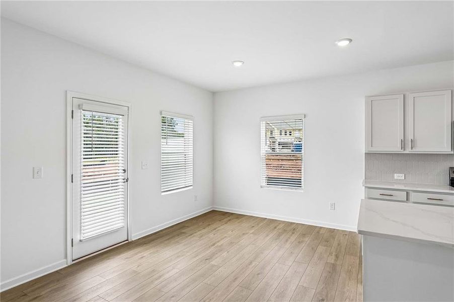 Spacious, unfurnished interior of a new home in Leydenview, Mableton (Image 20). Spacious, unfurnished interior of a new home in Leydenview, Mableton (Image 20).
