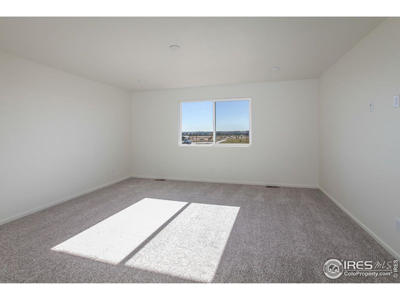 Spacious, unfurnished interior of a new home in Trailside Story Collection - Single Family Homes, Timnath (Image 26).