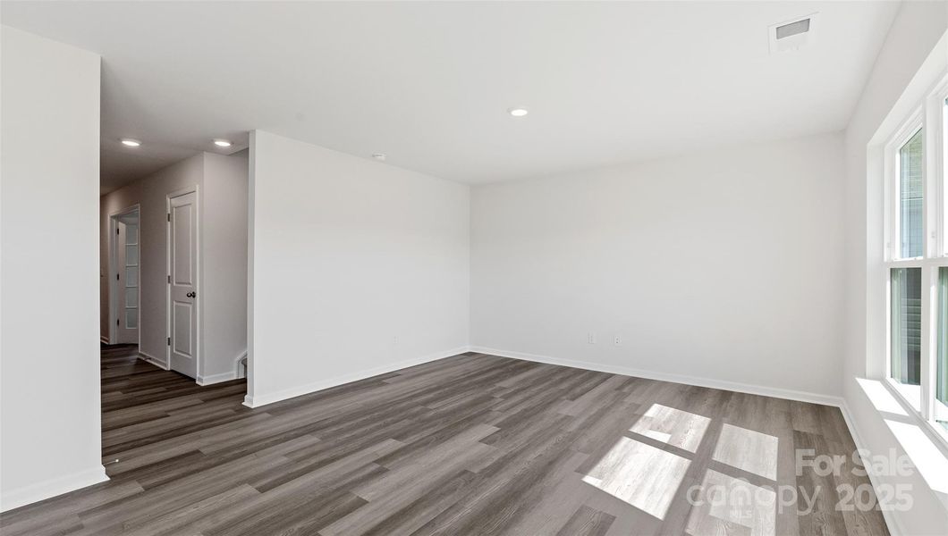 Photos are representative