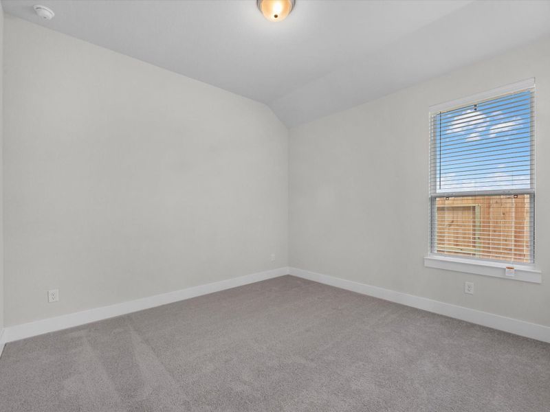 Spacious, unfurnished interior of a new home in Pecan Ridge, Fulshear (Image 18).