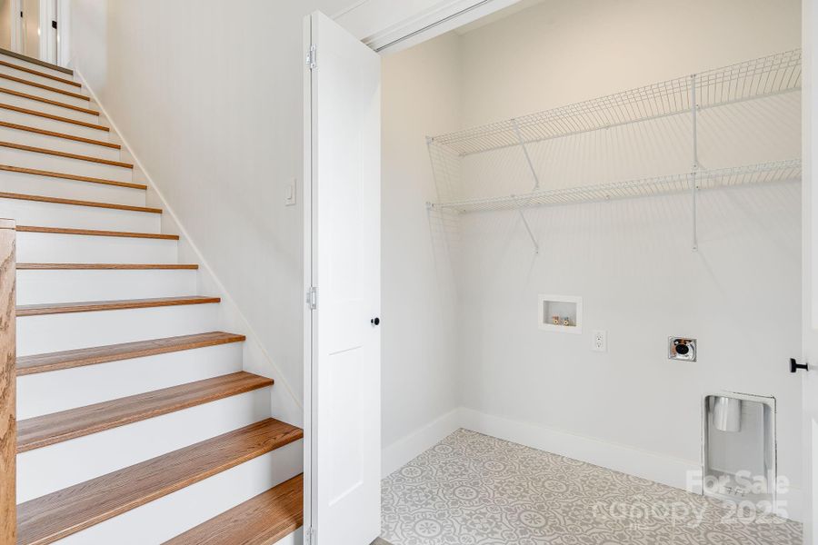 Image 32 of a home in .