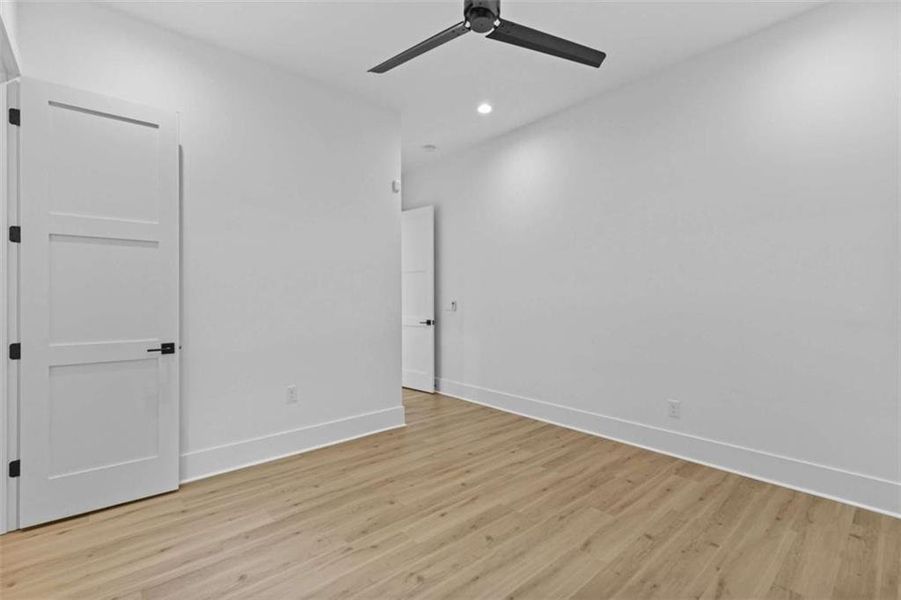 Spacious, unfurnished interior of a new home in , Monroe (Image 31).