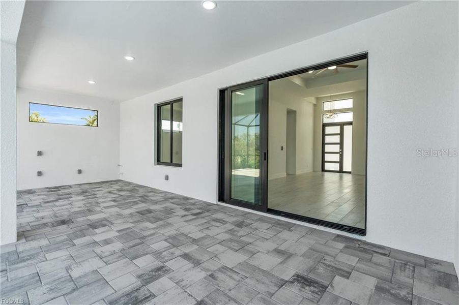 Image 38 of a home in .