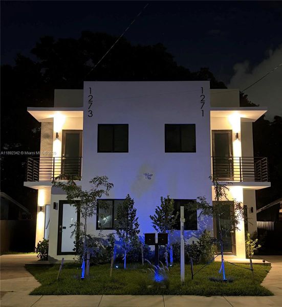 Image 27 of a home in . Image 27 of a home in .