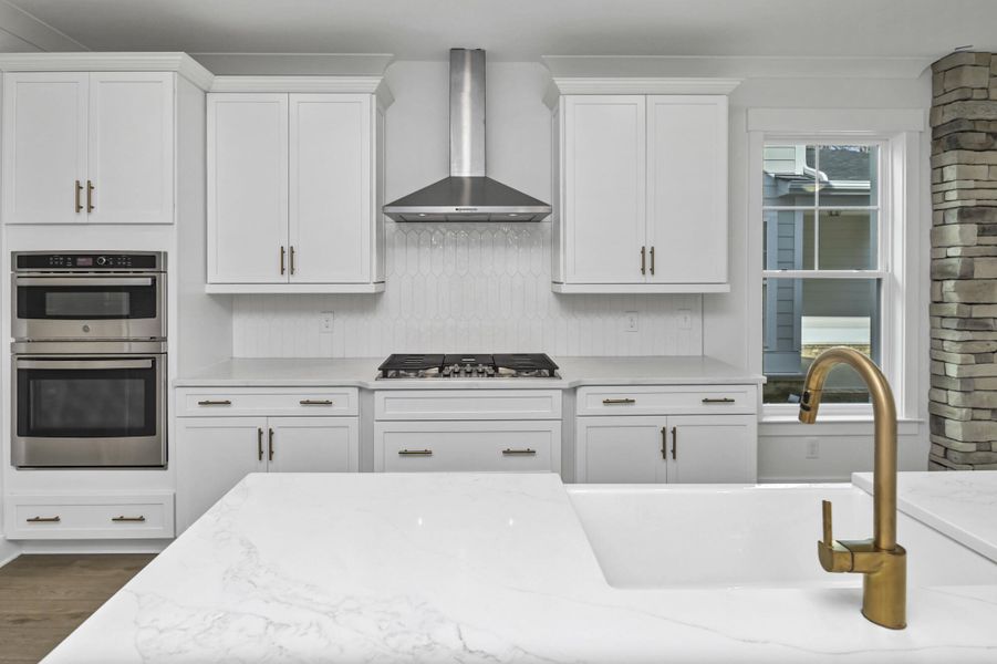 Furnished interior view inside a new home in Clubside Reserve at Summerlake, Lexington (Image 12). Furnished interior view inside a new home in Clubside Reserve at Summerlake, Lexington (Image 12).