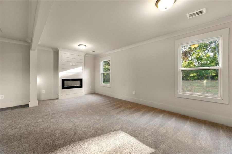 Spacious, unfurnished interior of a new home in Steeplechase, Hoschton (Image 28).