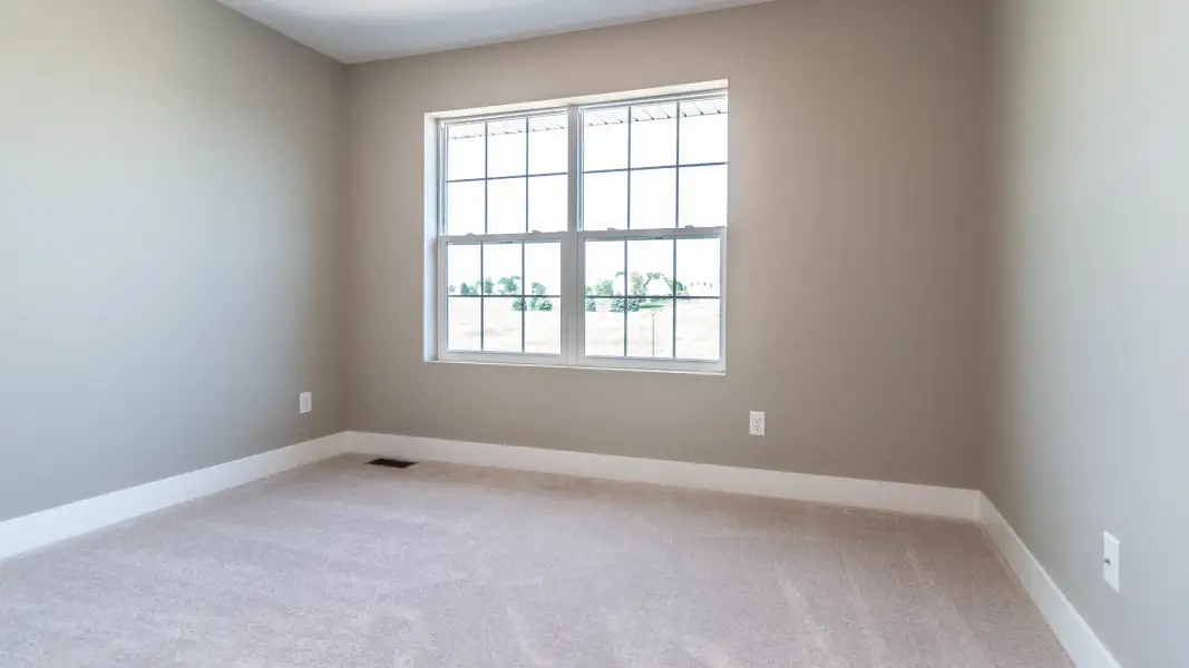 Representative unfurnished interior of a home built from the The Winslow by Norfolk Homes in Offsite Builds Southern Michigan, Ann Arbor (Image 77).