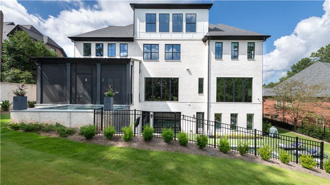 Image 111 of a home in .