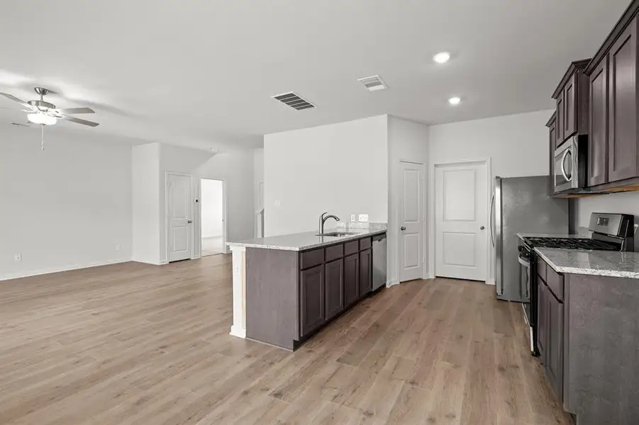 Furnished interior view inside a new home in Logan Square, Fort Worth (Image 6).