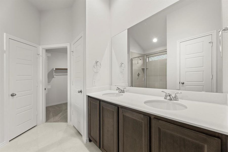 20. 3253 Mercer - Bath