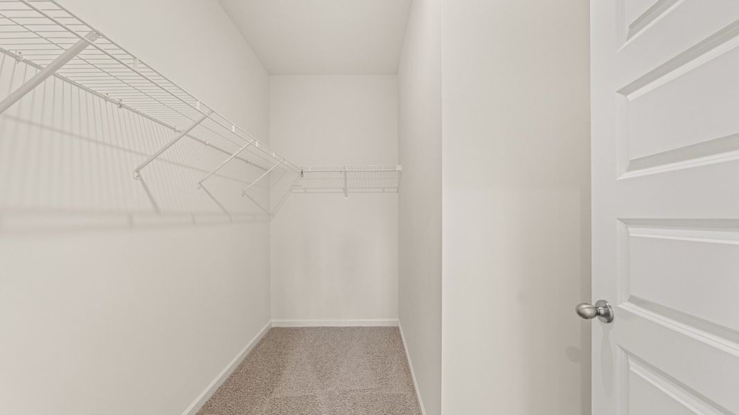 Representative unfurnished interior of a home built from the Macon by D.R. Horton in Poplar Preserve, Newnan (Image 14).