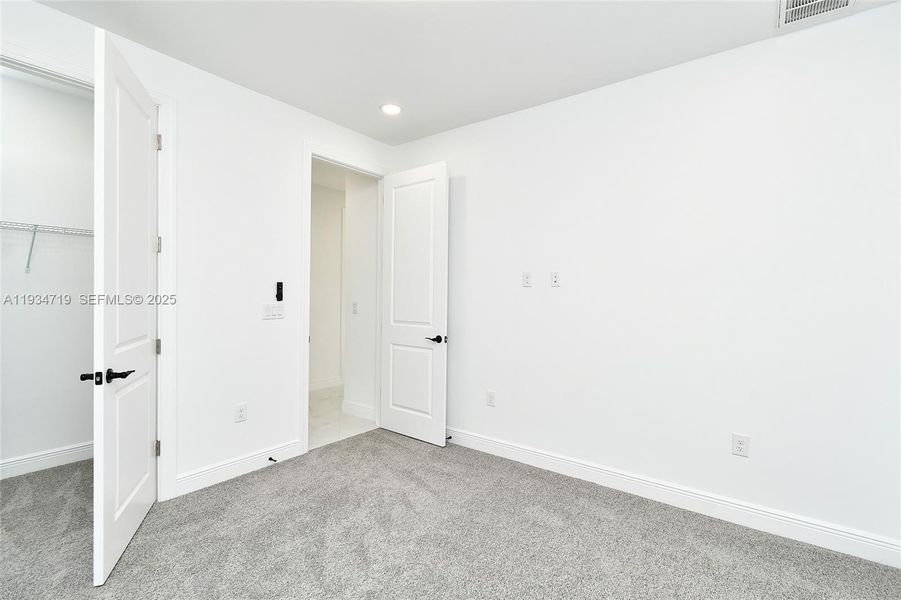 Spacious, unfurnished interior of a new home in , Lehigh Acres (Image 55).