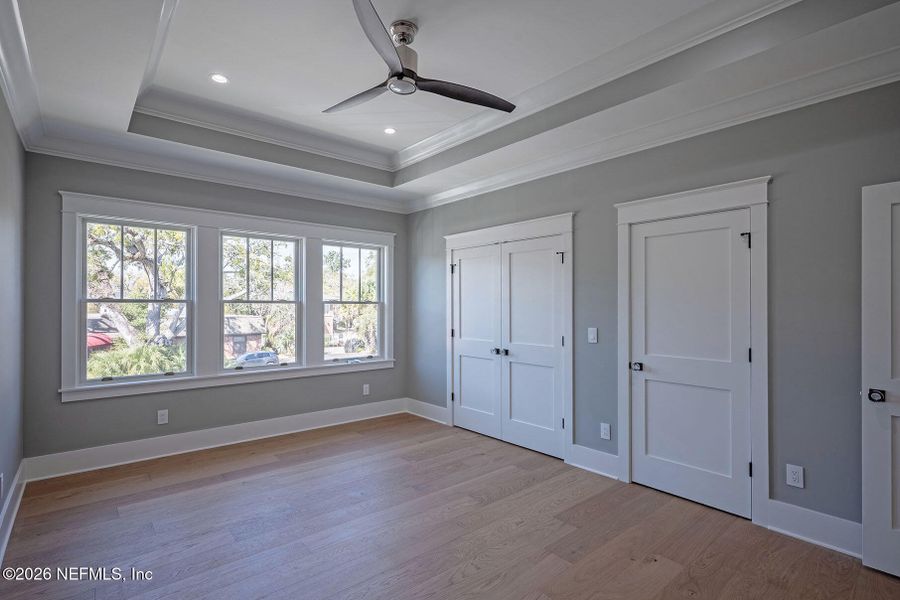 Spacious, unfurnished interior of a new home in , Jacksonville (Image 138).